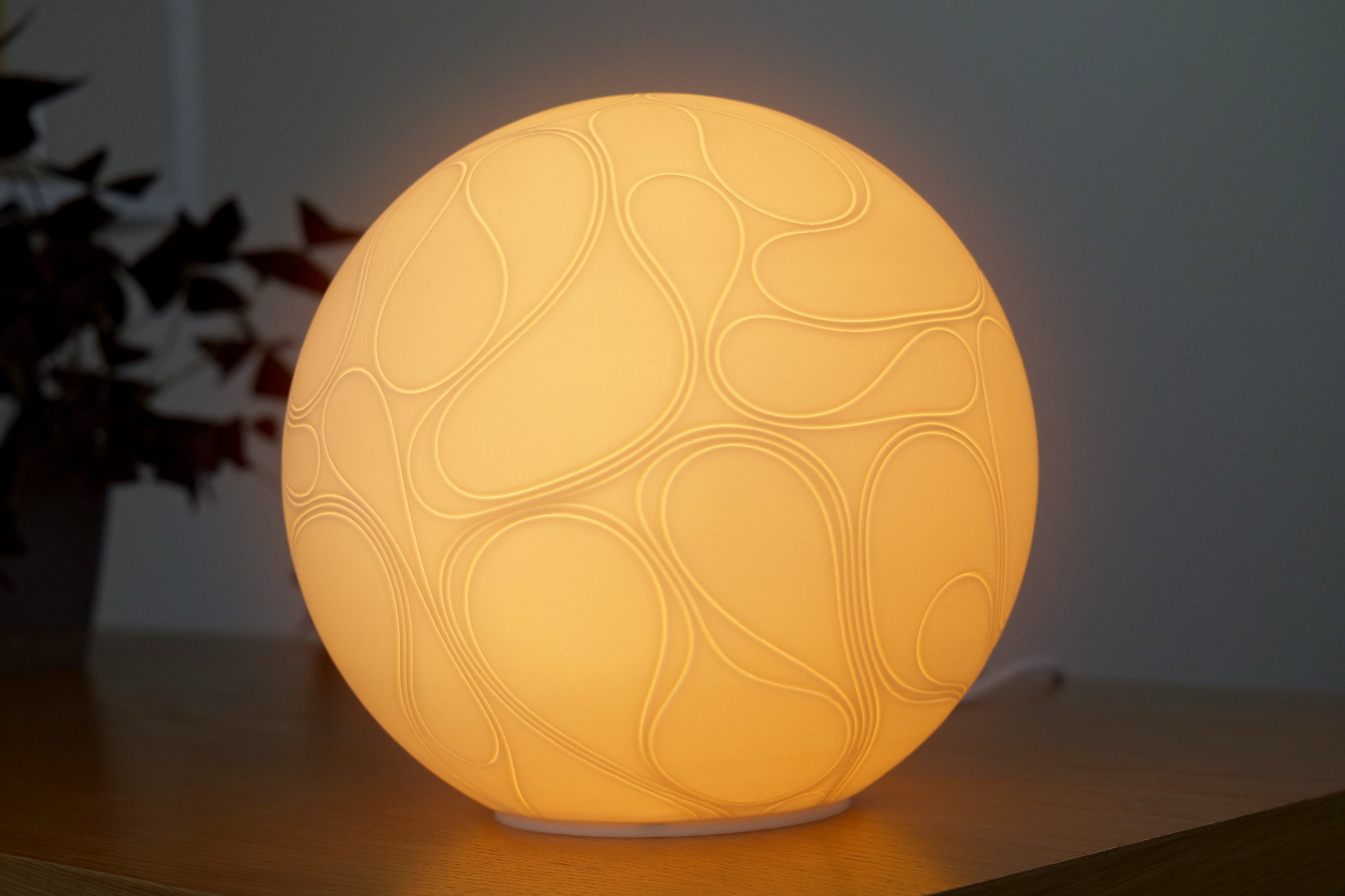 River Sculpted Lamp