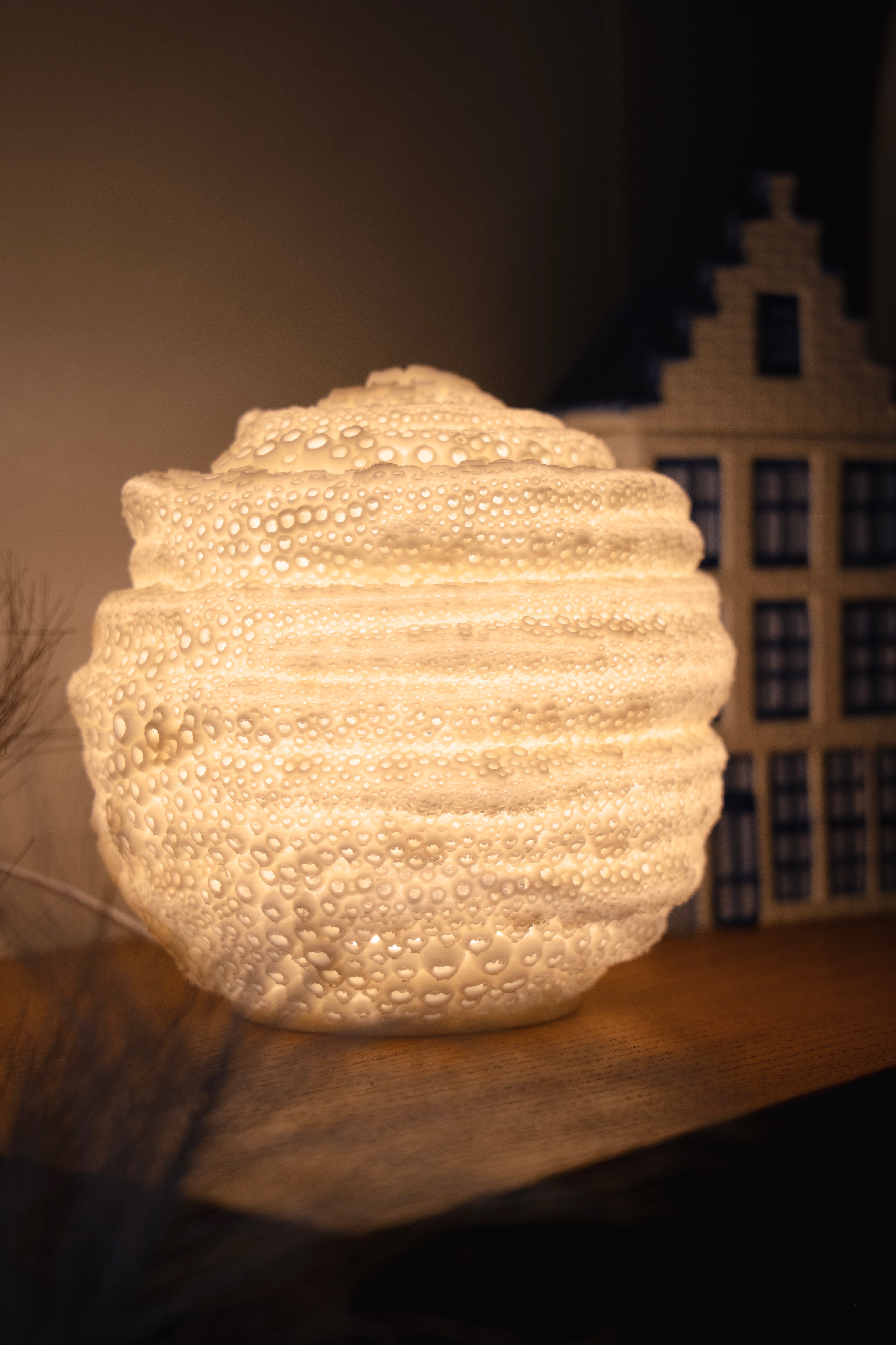 Beehive Sculpted Mini Lamp