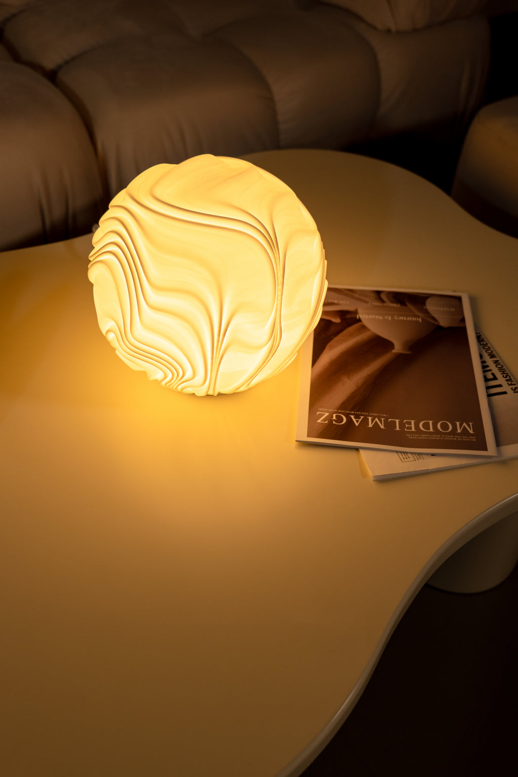 Flow Sculpted Lamp